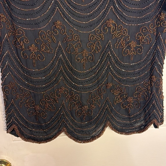 Papell Boutique Gorgeous Black and Gold Beaded Evening Top Scalloped Bottom NWT - Picture 5 of 10